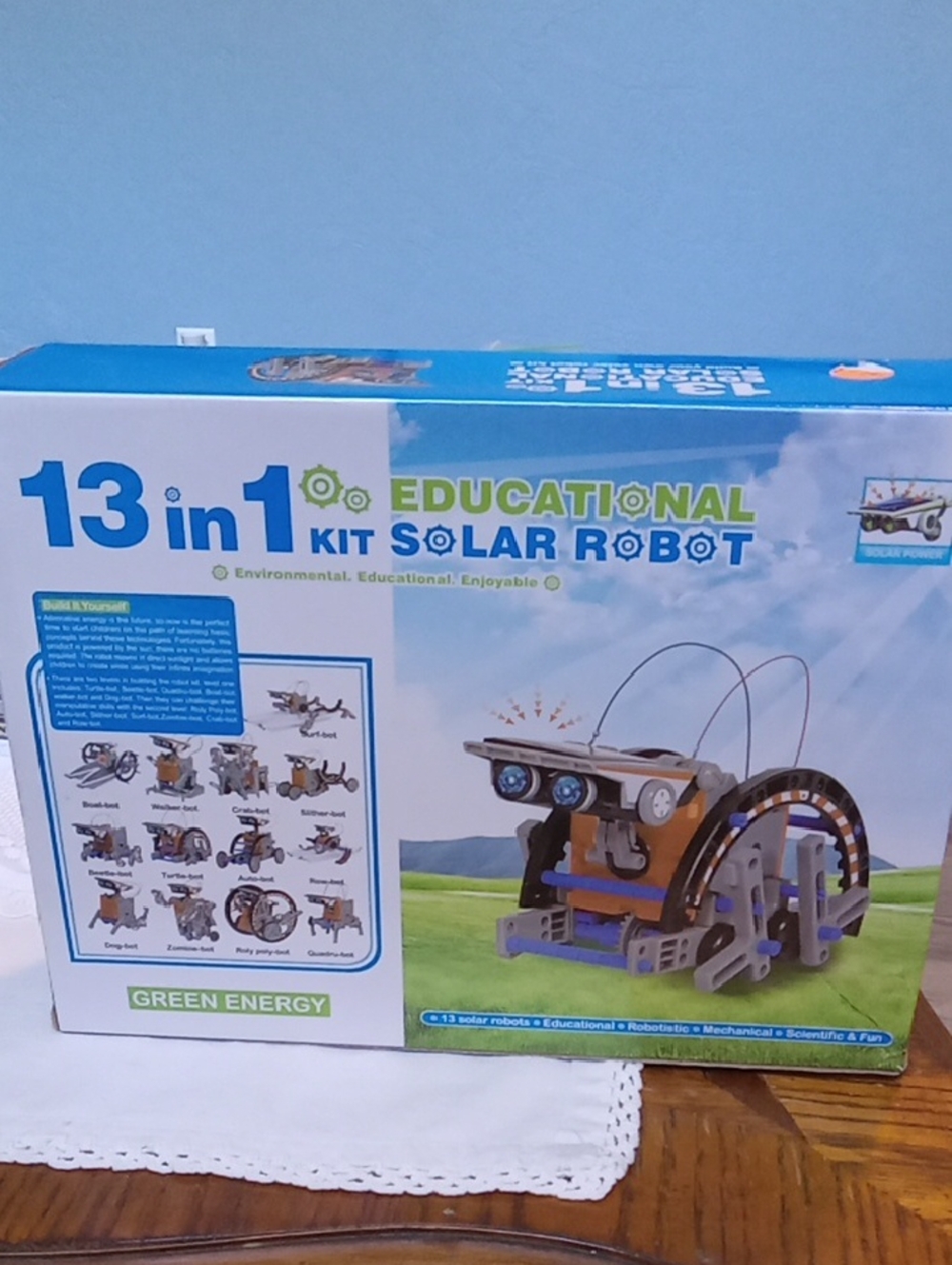 13-in-1 Educational Robot Kit  Solar Powered New In Box
